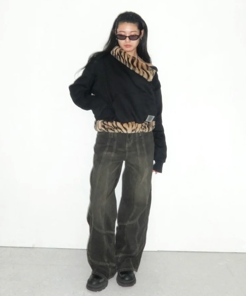 HTH（エイチティーエイチ）の「Switchable animal sweatshirt（スウェット・レディース・ブラック/グレー・フリー）」の8枚目の写真