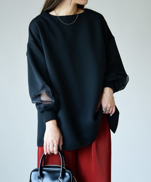 and it_（アンドイット）の「シアー切替スクーバワイドプルオーバー（スウェット・レディース・チャコール/アイボリー/ブラック・M）」の2枚目の写真