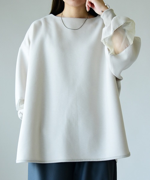 and it_（アンドイット）の「シアー切替スクーバワイドプルオーバー（スウェット・レディース・チャコール/アイボリー/ブラック・M）」の4枚目の写真