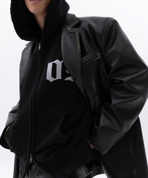 ESC STUDIO(イーエスシースタジオ)の「韓国ブランド ESC STUDIO イーエスシースタジオ rockstern hoodie zip-up ロックスターンフーディージップアップ ジップフーディー ジップパーカー 長袖パーカー 長袖フーディー ロゴフーディー ダブルジップアップフーディー 羽織り オーバーサイズ 韓国ファッション 韓国ストリート ストリートファッション(パーカー・メンズ・ブラック/ブラウン/ネイビー・ONE SIZE)」の5枚目の写真