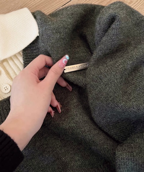 Dita Muaj.(ディータムアージュ)の「襟付きタンクトップ+ニットセット(ニット/セーター・レディース・グレー・FREE)」の3枚目の写真