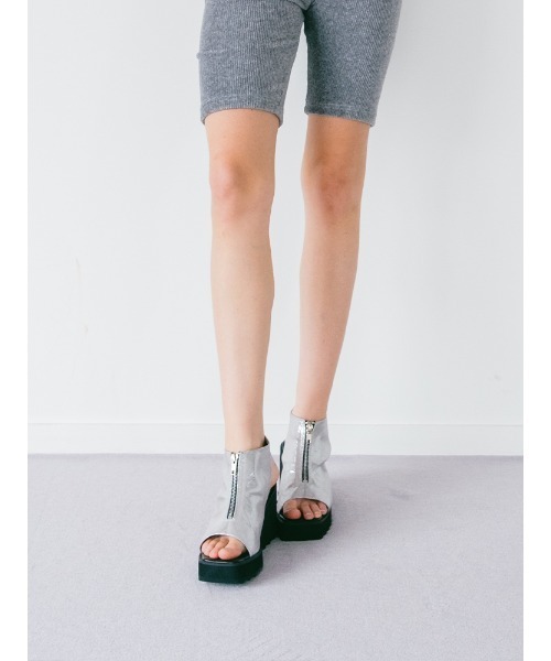 sahara（サハラ）の「Zip Up Sandals/ジップアップサンダル（サンダル・レディース・ブラック/シルバー/ブロンズ・L/S/M）」の15枚目の写真