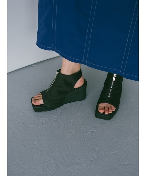 sahara（サハラ）の「Zip Up Sandals/ジップアップサンダル（サンダル・レディース・ブラック/シルバー/ブロンズ・L/S/M）」の20枚目の写真
