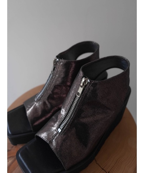sahara（サハラ）の「Zip Up Sandals/ジップアップサンダル（サンダル・レディース・ブラック/シルバー/ブロンズ・L/S/M）」の11枚目の写真