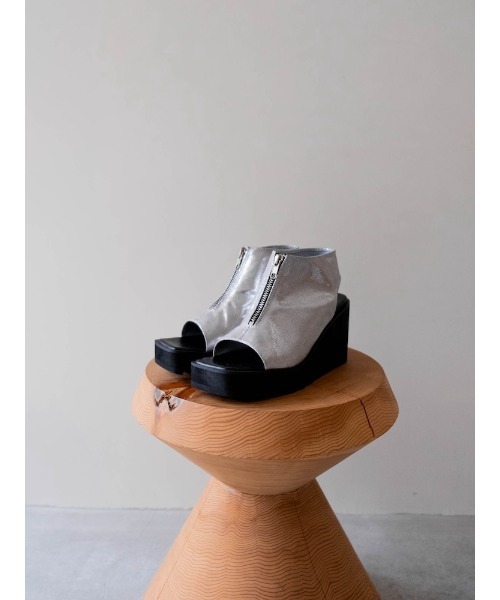sahara（サハラ）の「Zip Up Sandals/ジップアップサンダル（サンダル・レディース・ブラック/シルバー/ブロンズ・L/S/M）」の18枚目の写真