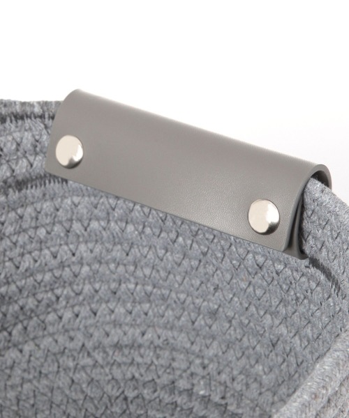 LAKOLE（ラコレ）の「ロープ&フェイクレザーバスケット(M) / 234943（収納グッズ・レディース・グレー/アイボリー・FREE）」の7枚目の写真