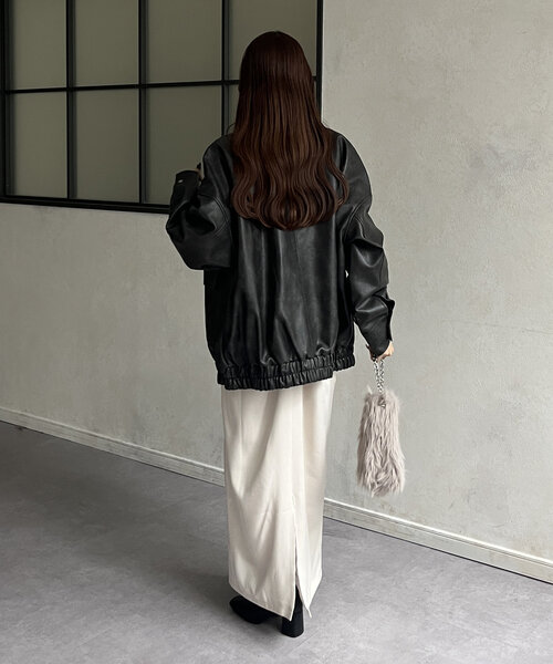 Thevon（ゼボン）の「ステンカラー合皮ブルゾン（ブルゾン・レディース・グレイッシュベージュ/ブラック/ブラウン・FREE）」の9枚目の写真