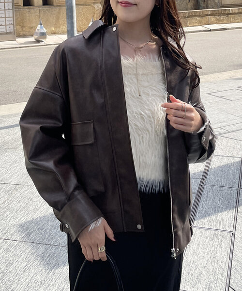 Thevon（ゼボン）の「ステンカラー合皮ブルゾン（ブルゾン・レディース・グレイッシュベージュ/ブラック/ブラウン・FREE）」の19枚目の写真