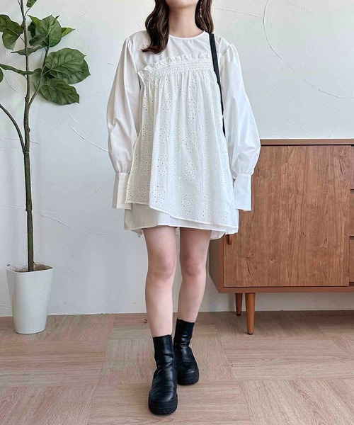 apres jour clair(アプレジュールクレア)の「【apres jour clair】レースチュニックブラウス【ZOZOTOWN限定アイテム】(シャツ/ブラウス・レディース・ブルー系その他/オフホワイト・フリー/X-LARGE)」の7枚目の写真