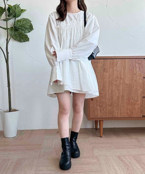 apres jour clair(アプレジュールクレア)の「【apres jour clair】レースチュニックブラウス【ZOZOTOWN限定アイテム】(シャツ/ブラウス・レディース・ブルー系その他/オフホワイト・フリー/X-LARGE)」の8枚目の写真