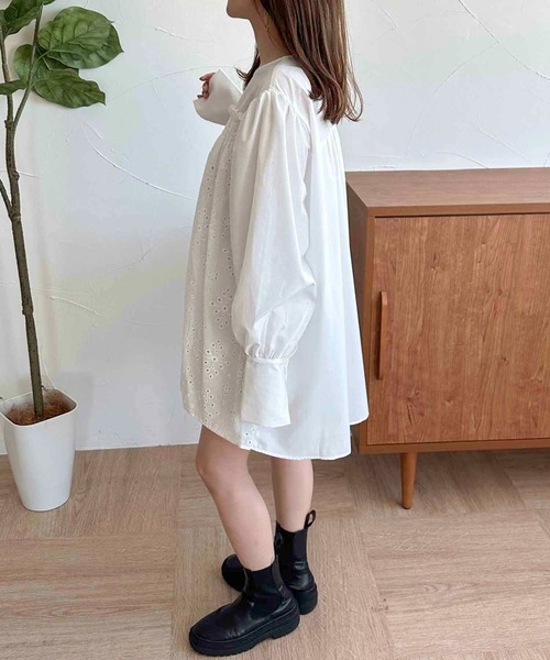 apres jour clair(アプレジュールクレア)の「【apres jour clair】レースチュニックブラウス【ZOZOTOWN限定アイテム】(シャツ/ブラウス・レディース・ブルー系その他/オフホワイト・フリー/X-LARGE)」の9枚目の写真