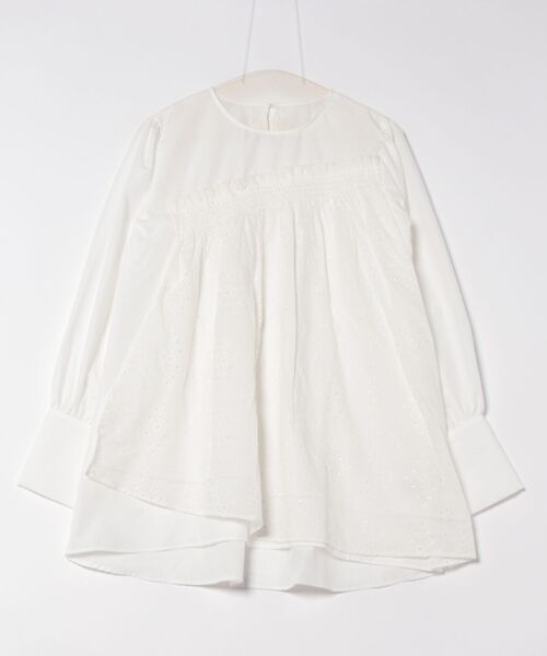 apres jour clair(アプレジュールクレア)の「【apres jour clair】レースチュニックブラウス【ZOZOTOWN限定アイテム】(シャツ/ブラウス・レディース・ブルー系その他/オフホワイト・フリー/X-LARGE)」の3枚目の写真