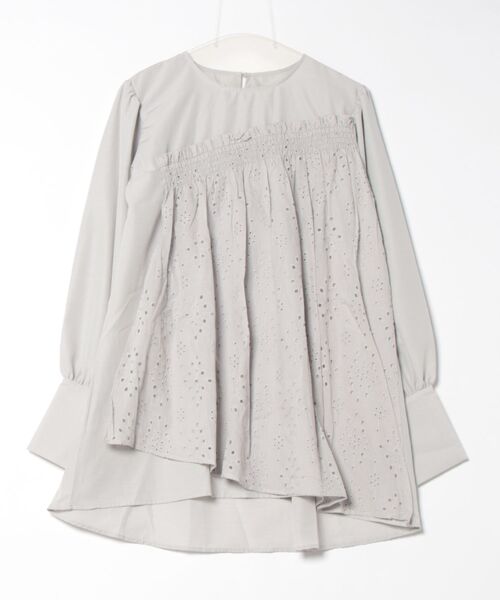 apres jour clair(アプレジュールクレア)の「【apres jour clair】レースチュニックブラウス【ZOZOTOWN限定アイテム】(シャツ/ブラウス・レディース・ブルー系その他/オフホワイト・フリー/X-LARGE)」の4枚目の写真