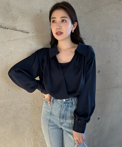 anuans(アニュアンス)の「キャミレイヤードカシュクールブラウス(シャツ/ブラウス・レディース・ベージュ/ネイビー/ホワイト系その他/サックスブルー・SMALL/MEDIUM)」の3枚目の写真