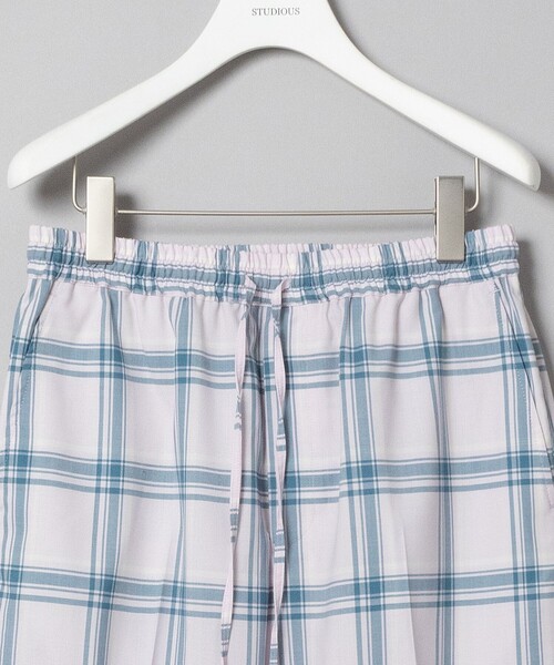 marka（マーカ）の「FLAT FRONT EASY PANTS（その他パンツ・メンズ・ピンク・2）」の3枚目の写真