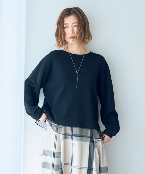 YECCA VECCA(イェッカヴェッカ)の「シアーMIXニットプルオーバー(ニット/セーター・レディース・オフホワイト/ブラック・FREE)」の3枚目の写真