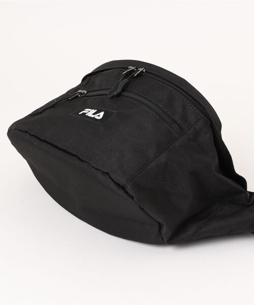 FILA(フィラ)の「FILA ウエストバッグ(ボディバッグ/ウエストポーチ・メンズ・ブラック/ブラック×レッド・フリー)」の13枚目の写真