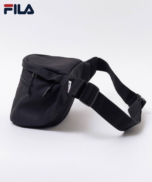 FILA(フィラ)の「FILA ウエストバッグ(ボディバッグ/ウエストポーチ・メンズ・ブラック/ブラック×レッド・フリー)」の4枚目の写真
