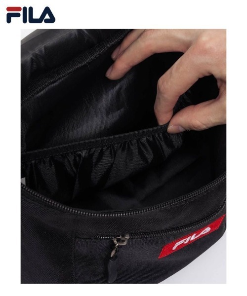 FILA(フィラ)の「FILA ウエストバッグ(ボディバッグ/ウエストポーチ・メンズ・ブラック/ブラック×レッド・フリー)」の6枚目の写真