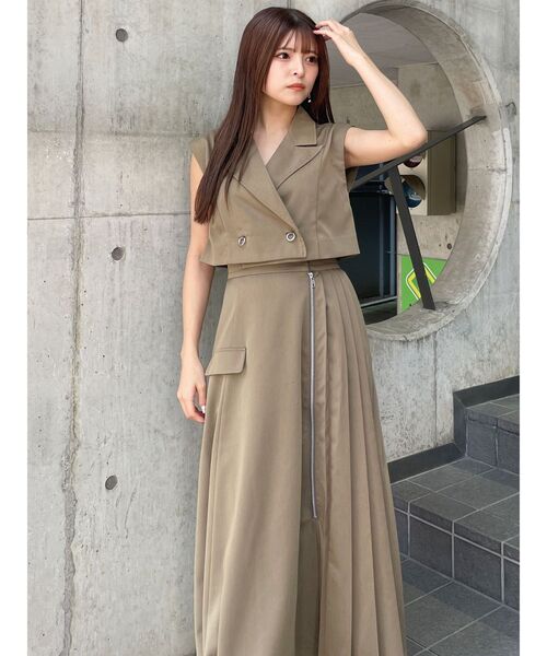 MURUA（ムルーア）の「リングボタンテーラードワンピース（ワンピース・レディース・ブラック/ベージュ/カーキ・FREE）」の14枚目の写真