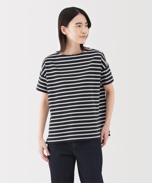無印良品（ムジルシリョウヒン）の「婦人　ボーダーボートネック半袖Ｔシャツ（Tシャツ/カットソー・レディース・ネイビー系/スモーキーグリーン系/オレンジ系/ベージュ系/ネイビー系1/ブルー系・S/M/L/XL）」の5枚目の写真