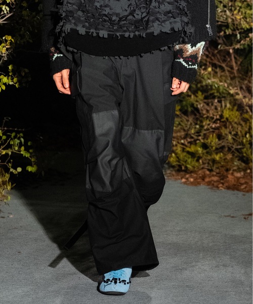 amok（アモク）の「MILITARY WIDE PANTS（その他パンツ・メンズ・ブラック/カーキ・S/M/L）」の2枚目の写真