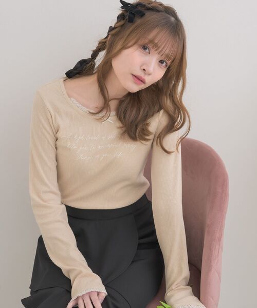 ems excite（エムズエキサイト）の「レース付きメッセージロゴCT（Tシャツ/カットソー・レディース・ナチュラル/チャコールグレー/ピンク・FREE）」の7枚目の写真