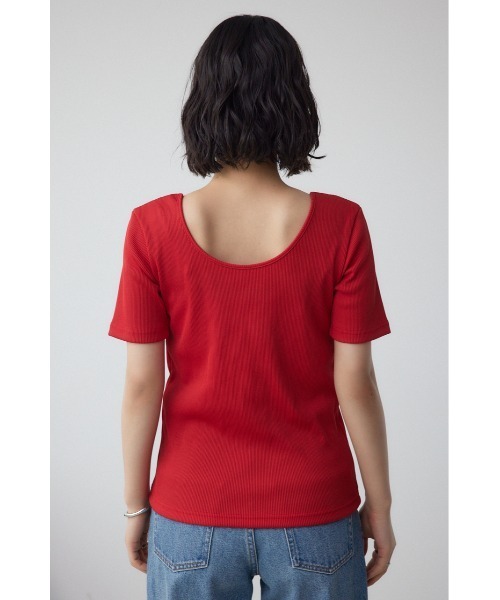 AZUL by moussy（アズールバイマウジー）の「2WAYドライタッチリブトップス（Tシャツ/カットソー・レディース・オフホワイト/ブラック/ライトベージュ/レッド・SMALL/MEDIUM）」の5枚目の写真