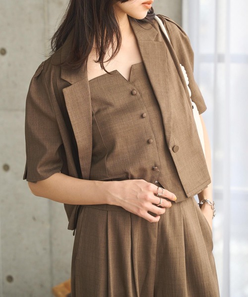 【直営・関税送料込】クロップド ジャケット Oversize Round Separate Track Jacket - Black – LÝFT