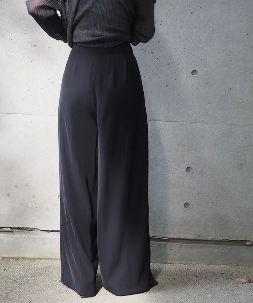 LAULEN（ローレン）の「double tuck belted wide pants /ダブルタック ウエスト リボンベルト付き ワイド パンツ（その他パンツ・レディース・ブラック/アイボリー/チャコールグレー・S/M）」の18枚目の写真