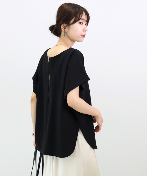 Aletta vita(アレッタビータ)の「ポンチバックファスナー2WAYプルオーバー(Tシャツ/カットソー・レディース・ベージュ/ブラック・M)」の22枚目の写真
