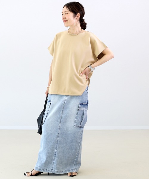 Aletta vita(アレッタビータ)の「ポンチバックファスナー2WAYプルオーバー(Tシャツ/カットソー・レディース・ベージュ/ブラック・M)」の12枚目の写真