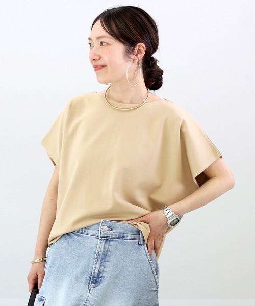 Aletta vita(アレッタビータ)の「ポンチバックファスナー2WAYプルオーバー(Tシャツ/カットソー・レディース・ベージュ/ブラック・M)」の13枚目の写真
