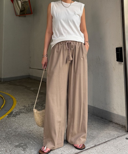 LBC（エルビーシー）の「リネン混タッセルベルトイージーパンツ（その他パンツ・レディース・ベージュ/エメラルド/ブラウン系その他/グレー・M/L）」の3枚目の写真