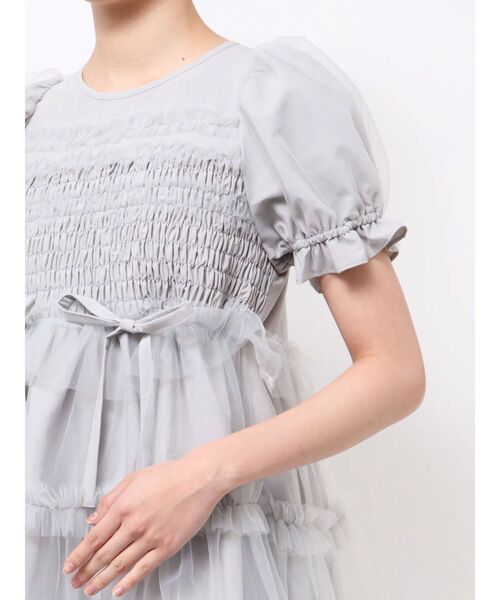 merry jenny（メリージェニー）の「チュールパフスリーブミニ