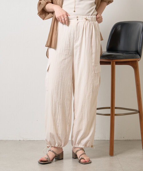 Jena espace merveilleux（ジェナ　エスパスメルヴェイユ）の「ナイロンパラシュートパンツ（その他パンツ・レディース・グレー/アイボリー/ブラック・FREE）」の7枚目の写真