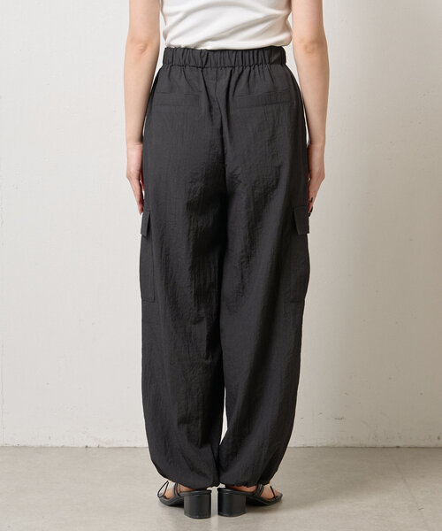 Jena espace merveilleux（ジェナ　エスパスメルヴェイユ）の「ナイロンパラシュートパンツ（その他パンツ・レディース・グレー/アイボリー/ブラック・FREE）」の19枚目の写真