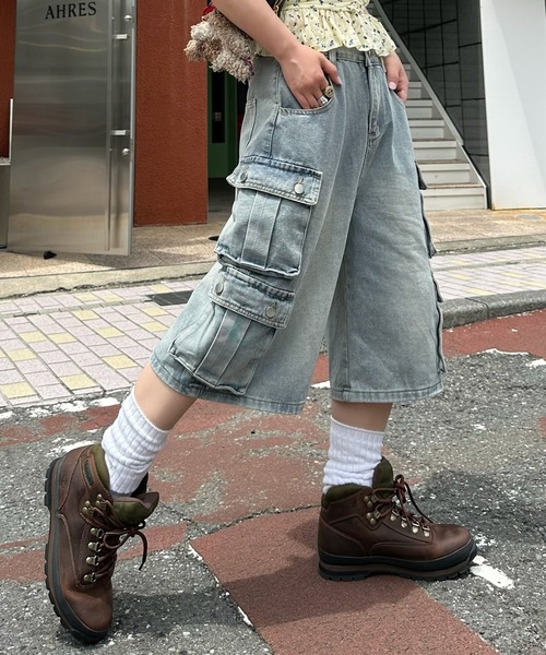 Alley Tokyo（アリートーキョー）の「ポケいっぱいデニムハーパン（デニムパンツ・レディース・サックスブルー・F）」の6枚目の写真