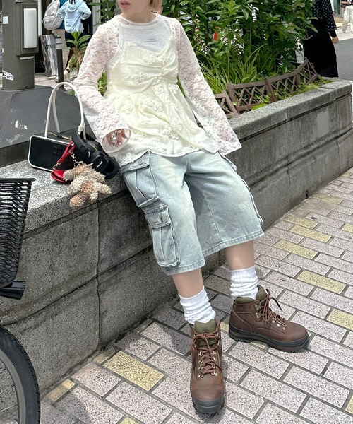 Alley Tokyo（アリートーキョー）の「ポケいっぱいデニムハーパン（デニムパンツ・レディース・サックスブルー・F）」の2枚目の写真