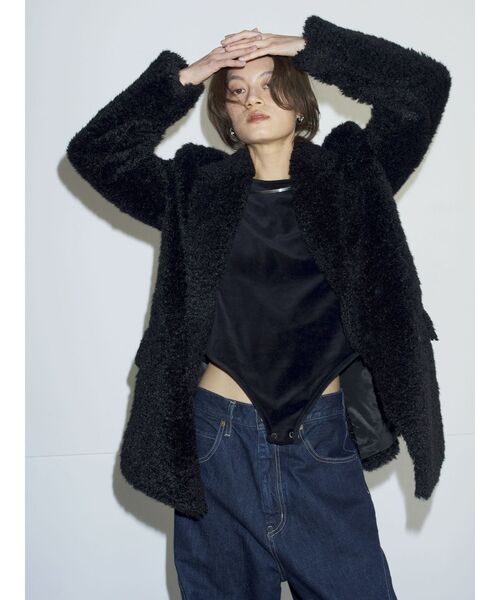 Htage（テージ）の「【Htage】ビッグシルエットボアジャケット（テーラードジャケット・レディース・アイボリー/ブラック・FREE）」の6枚目の写真