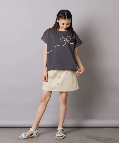 a.v.v（アーヴェヴェ）の「【接触冷感/ジメジメ対策】[100-160]リボンテープチュールドッキングTシャツ（Tシャツ/カットソー・キッズ・チャコールグレー/ホワイト・110/100/120/130/140/150/160）」の17枚目の写真