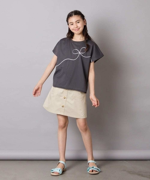 a.v.v（アーヴェヴェ）の「【接触冷感/ジメジメ対策】[100-160]リボンテープチュールドッキングTシャツ（Tシャツ/カットソー・キッズ・チャコールグレー/ホワイト・110/100/120/130/140/150/160）」の18枚目の写真