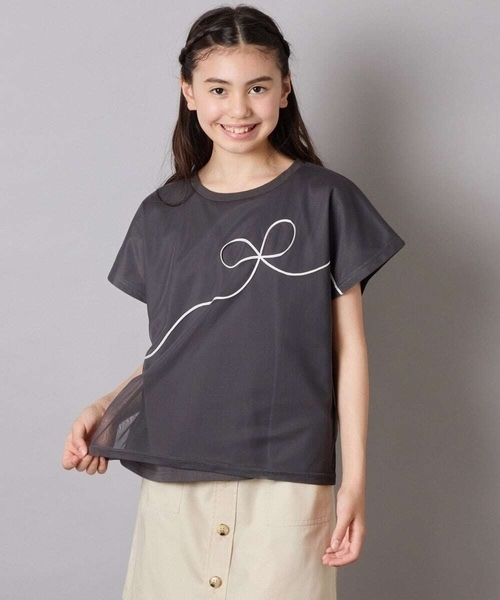 a.v.v（アーヴェヴェ）の「【接触冷感/ジメジメ対策】[100-160]リボンテープチュールドッキングTシャツ（Tシャツ/カットソー・キッズ・チャコールグレー/ホワイト・110/100/120/130/140/150/160）」の3枚目の写真