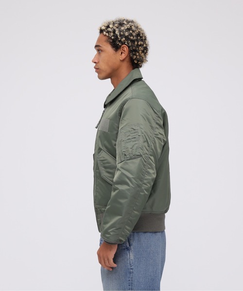 AVIREX（アヴィレックス）の「CWU 45-P COMMERCIAL / CWU 45-P コマーシャル / AVIREX / アヴィレックス（MA-1・メンズ・ブラック/ロイヤルブルー/セージグリーン・XX-LARGE/LARGE/MEDIUM/X-LARGE）」の16枚目の写真