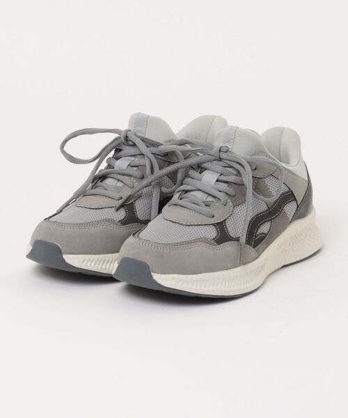 la farfa SHOES（ラ・ファーファ シューズ）の「la farfa shoes すぽっと履ける ハンズフリースニーカー（スニーカー・レディース・ブラック/グレー/アイボリー・M/L/LL/XL）」の3枚目の写真