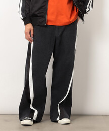 Purple&Yellow（パープルアンドイエロー）の「デニム×サテンラインワイドバギーパンツ（デニムパンツ）」