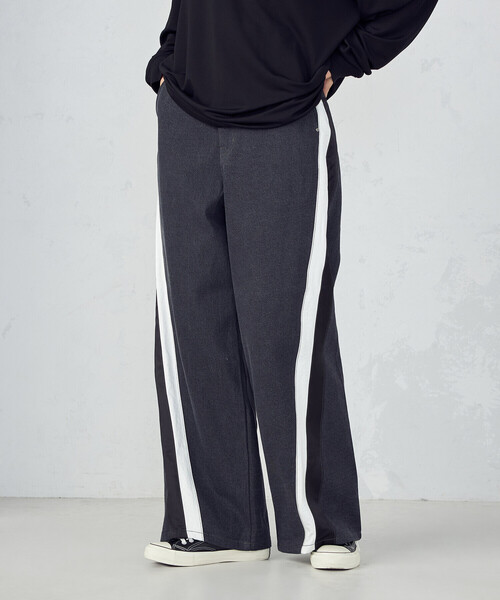 Purple&Yellow（パープルアンドイエロー）の「デニム×サテンラインワイドバギーパンツ（デニムパンツ・メンズ・インディゴブルー/ブラック・X-SMALL/SMALL/MEDIUM/LARGE）」の19枚目の写真