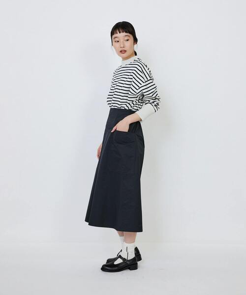 LOISIR(ロワズィール)の「【MTサイズ有り】エステルコットンタフタミモレスカート(スカート・レディース・ブラック/レッド・MT/M)」の5枚目の写真