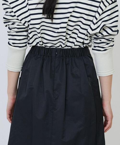 LOISIR(ロワズィール)の「【MTサイズ有り】エステルコットンタフタミモレスカート(スカート・レディース・ブラック/レッド・MT/M)」の12枚目の写真