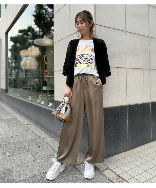 Desert Rose(デザートローズ)の「【DESERT ROSE/デザートローズ】シフォン切替ニットカーディガン(カーディガン/ボレロ・レディース・ブラック・FREE)」の9枚目の写真